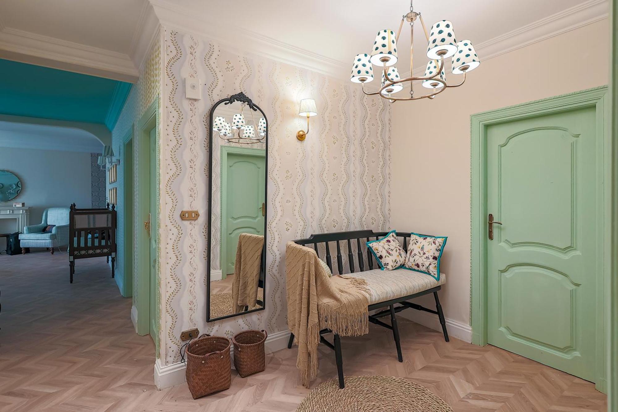 Heliopolis Boutique - 3 Bedroom Centrally Located At Stars Apartment
