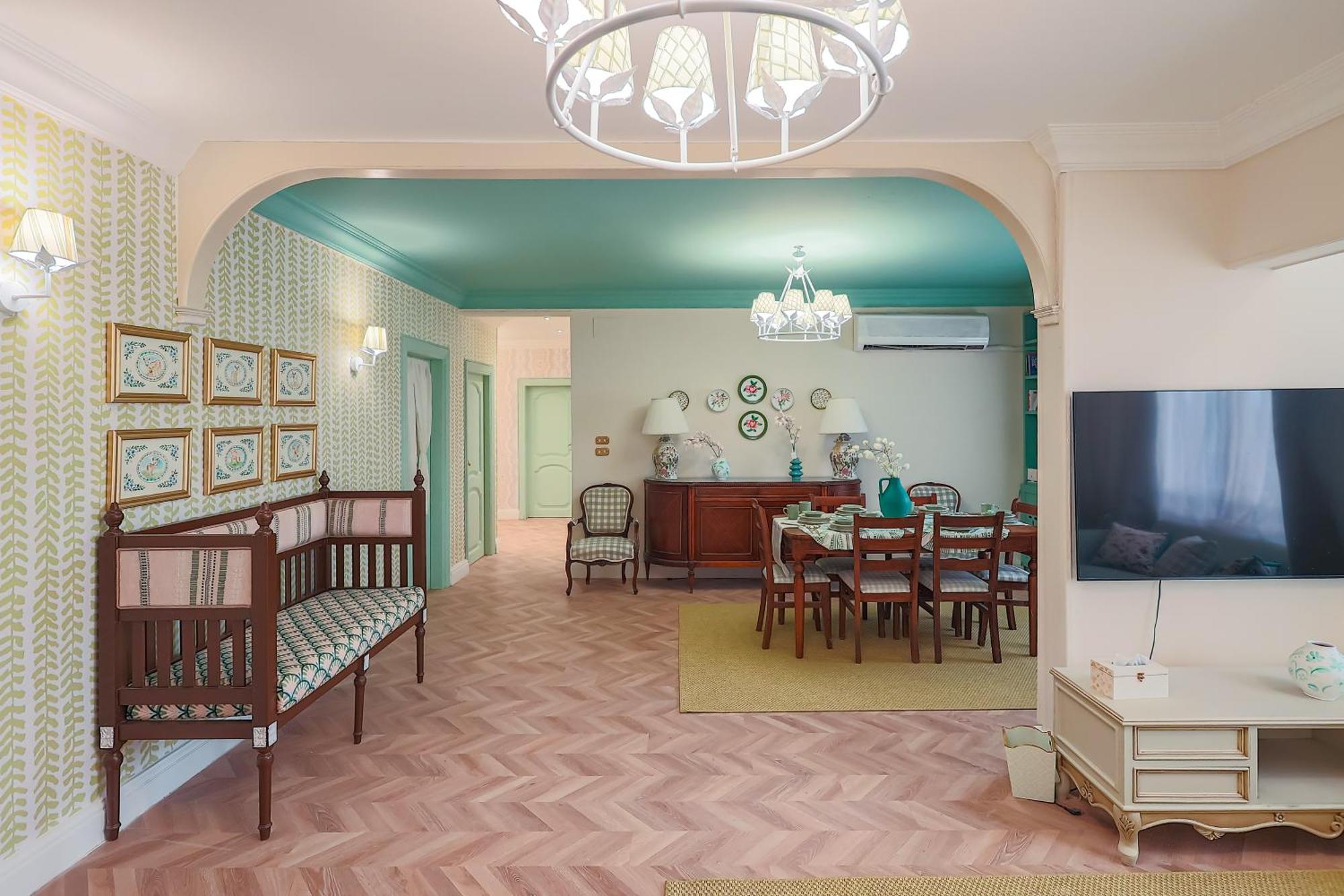 Heliopolis Boutique - 3 Bedroom Centrally Located At Stars Apartment *